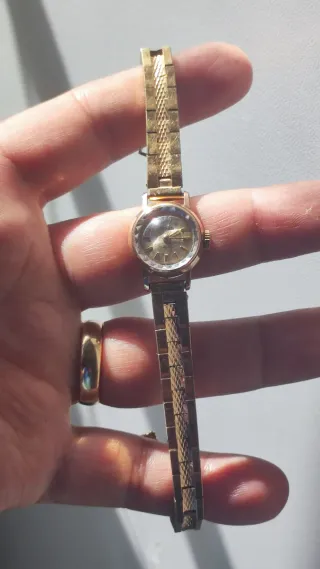 Reloj SAWAR Suizo 17 Joyas Vintage Oro