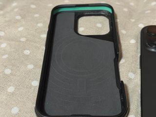 iPhone 16 Pro 128GB Negro + Funda Mous Limitless