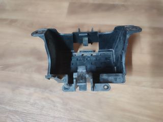 Caja Batería Suzuki GSX650 F 2009