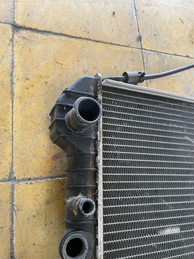 Radiador e intercooler Volvo 480 Turbo
