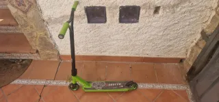 Patinete Bestial Wolf Booster B18