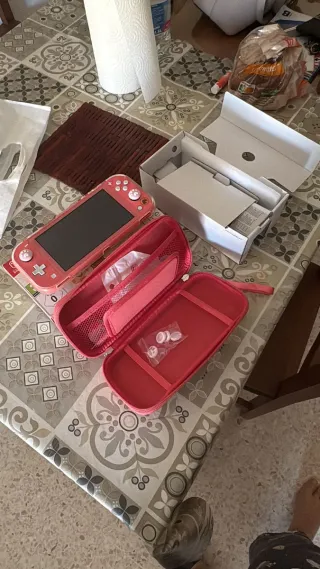 Custodia Coral + per Nintendo Switch Lite