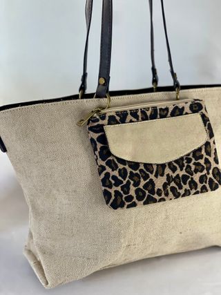 Bolso de lona con estampado de leopardo