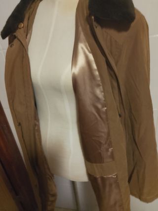 Chaquetón marrón de mujer