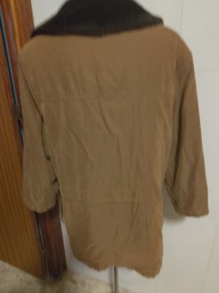 Chaquetón marrón de mujer