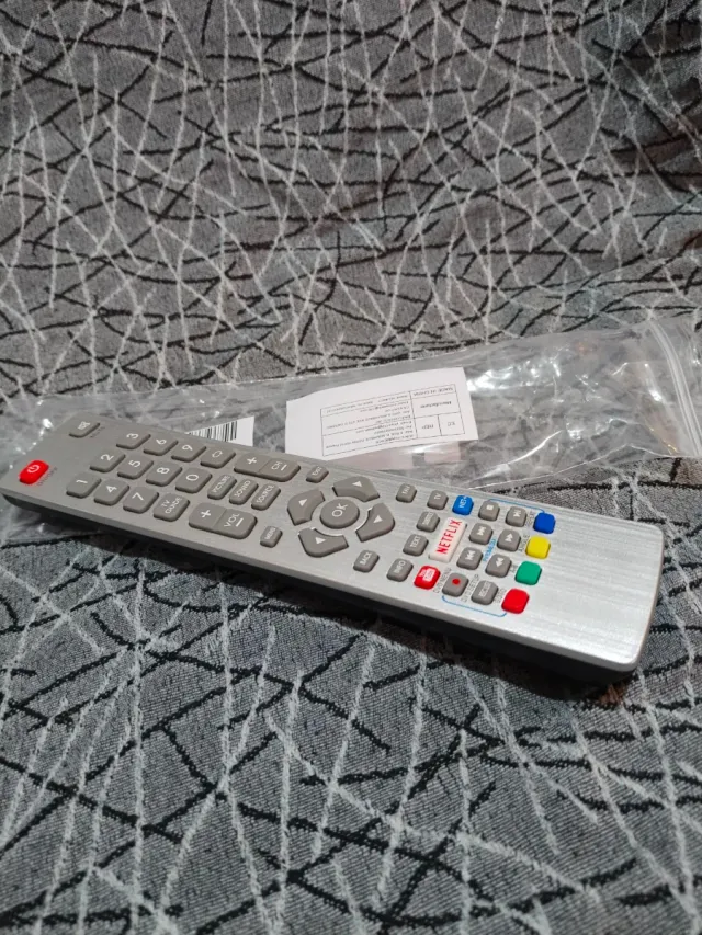 Mando a distancia TV universal