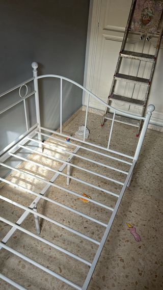 Somier metálico blanco