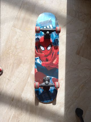Monopatín Skate Spider-Man Marvel Adulto