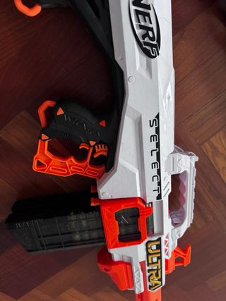 Nerf ultra 2 en 1 + cargador y Elite Demolisher