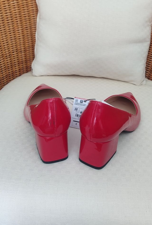 Zapatos charol rojos talla 38