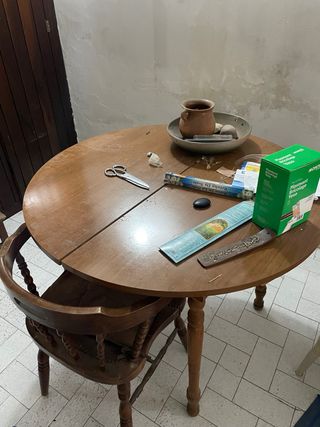 Mesa de madera redonda