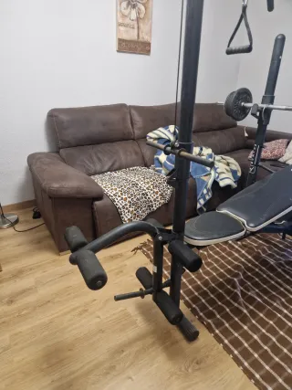 BANCO DE PESAS Y MUSCULACION CON POLEA 
