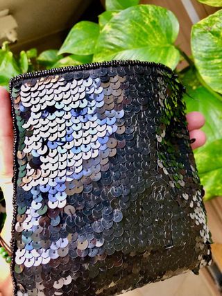 Bolso de fiesta lentejuelas negro 