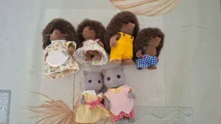 Familia Sylvanian Erizos y Gatos