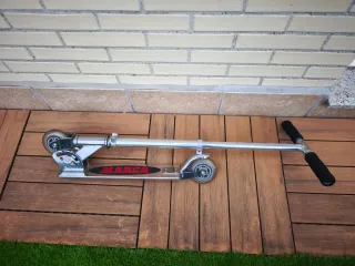 Patinete infantil periódico MARCA