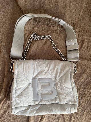 Bolso Bimba y Lola Azul cielo 
Acolchado