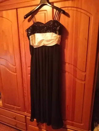 Vestido fiesta o boda negro y beis con lentejuelas