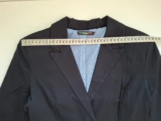 Chaqueta negra mujer