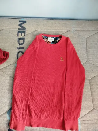 Jersey Pull&Bear Rojo Talla M