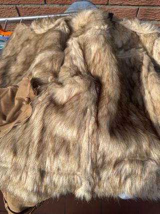 Chaqueta Zara efecto ante con pelo