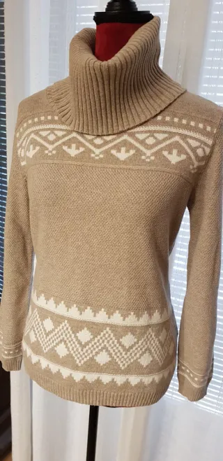 Jersey Genfis beige con grecas blancas