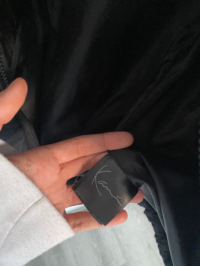 Chaleco Karl Kani Negro