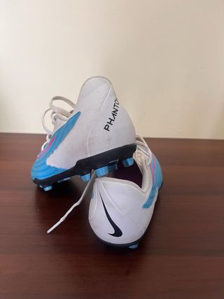 Botas Fútbol Nike Talla 32.5