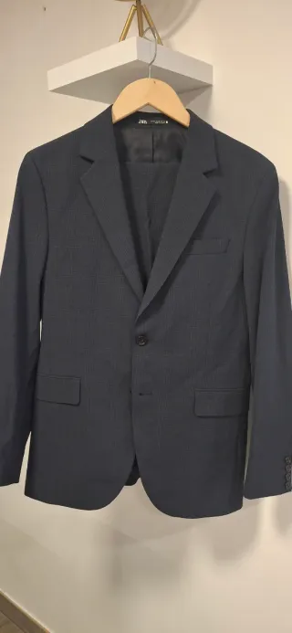Traje Zara NUEVO