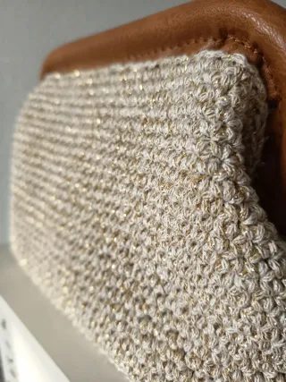 Borsa clutch bianca e oro