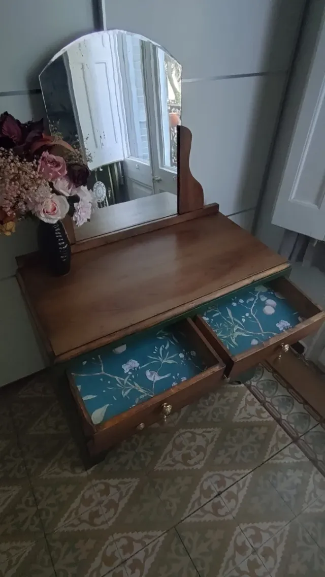 Peleiça Vintage Madeira e Verde