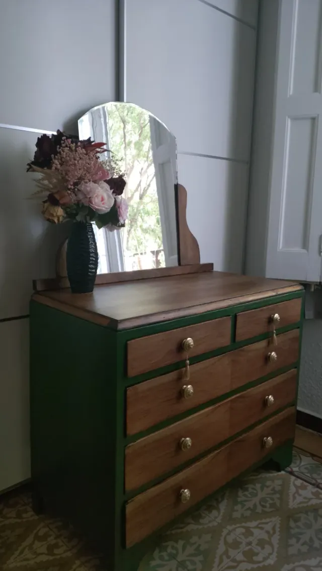 Peleiça Vintage Madeira e Verde