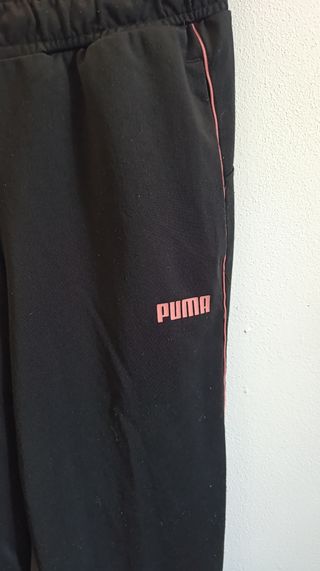 Tuta sportiva Puma nera e rosa