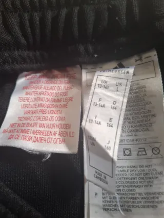 Pantalón chándal Adidas negro 