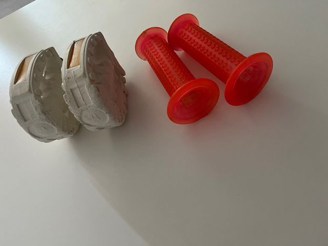 Pedales y Puños BH Vintage