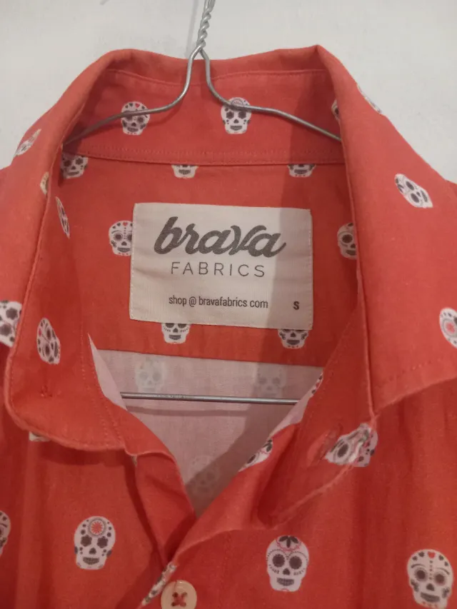 2 Camisas estampadas Brava S de niño.