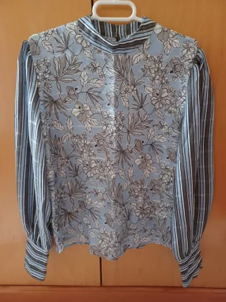Blusa mujer floral y rayas
