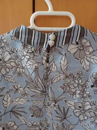 Blusa mujer floral y rayas