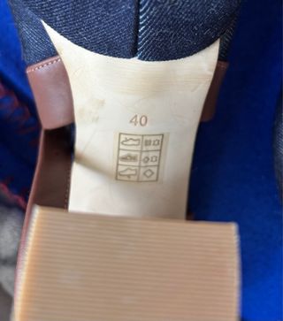 Guess Scarpe con tacco blu e marroni