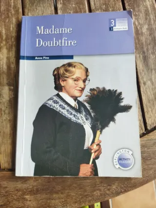 MADAME DOUBTFIRE 3§ESO BAR