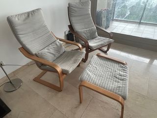 2 poltrone IKEA con poggiapiedi + coperte + 4 cuscini