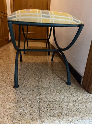 2 Sillones de tela con estampado floral