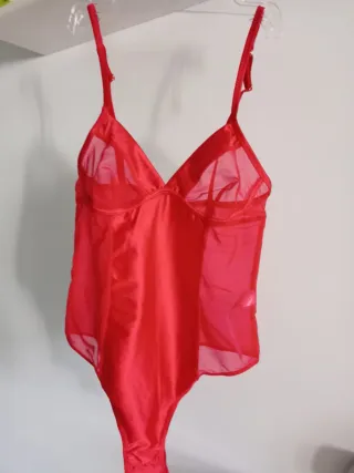 Body con trasparenze 