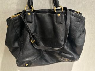 Borsa Prada in pelle nera