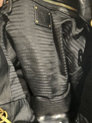Borsa Prada in pelle nera