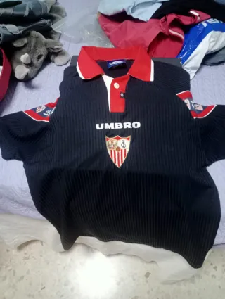 Camiseta Retro Sevilla FC Umbro Negra Roja