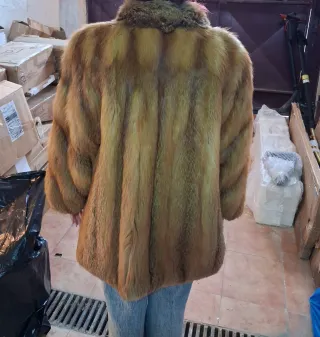 Abrigo de pelo tipo zorro