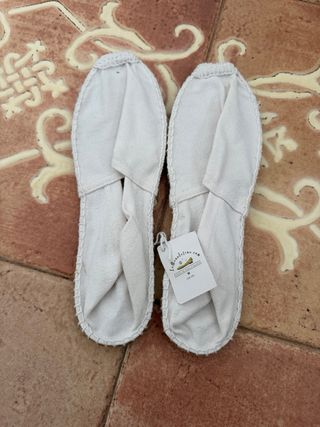 Alpargatas blancas tallas varias 