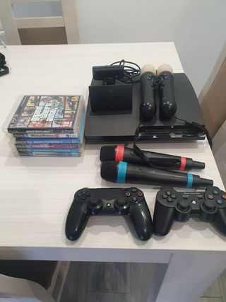 Consola PlayStation 3 con juegos y accesorios