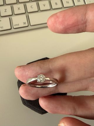 Anillo de diamantes plata