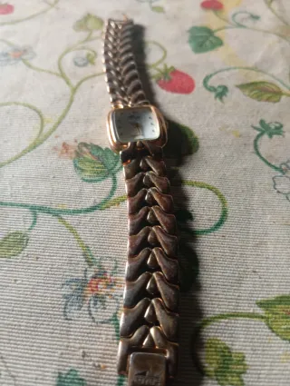Reloj Lotus Mujer Dorado y Plateado